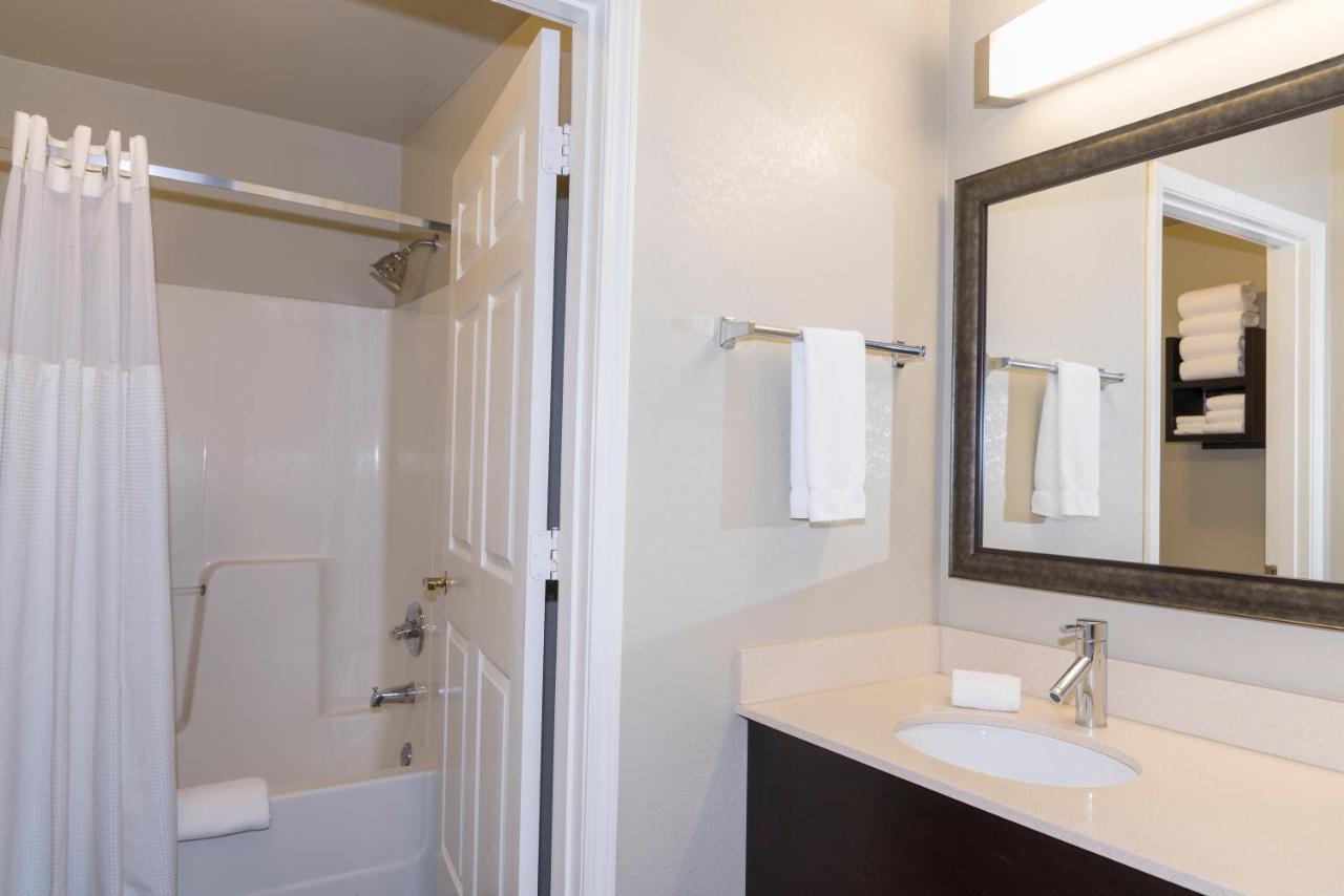 Staybridge Suites Chicago-Oakbrook Terrace By Ihg Bagian luar foto